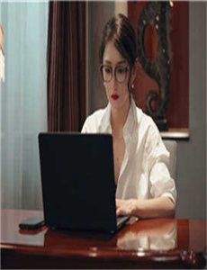 《杨思敏1-5集国语版-国产人妻人伦又粗又大爽歪歪》