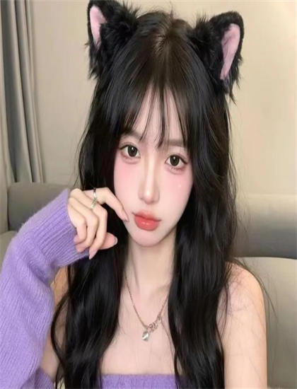 喜剧片文化解读：《看花样男团有趣片段》的叙事结构与视觉语言 ——深入探索喜剧片的艺术世界